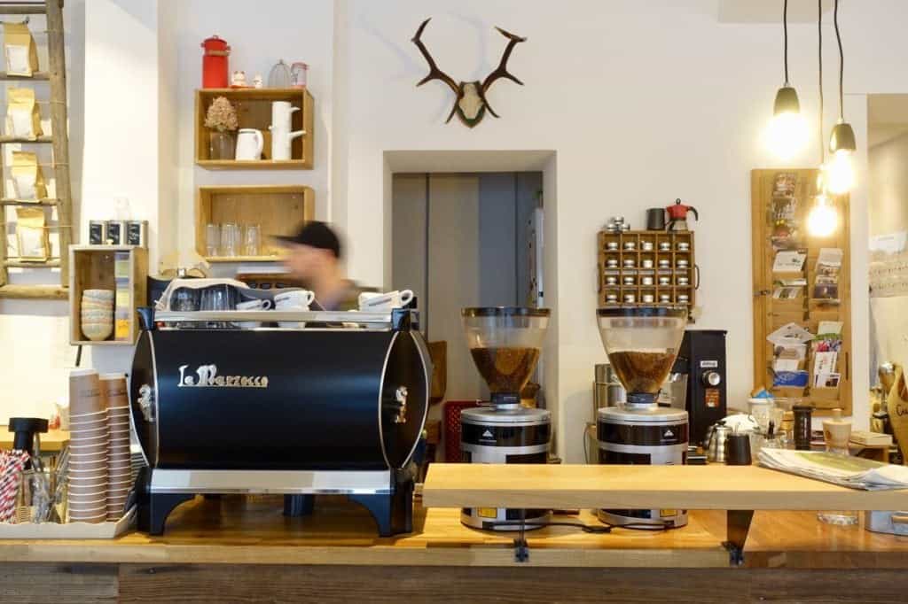 the coffee machine at Vogelmaier Kaffeerösterei