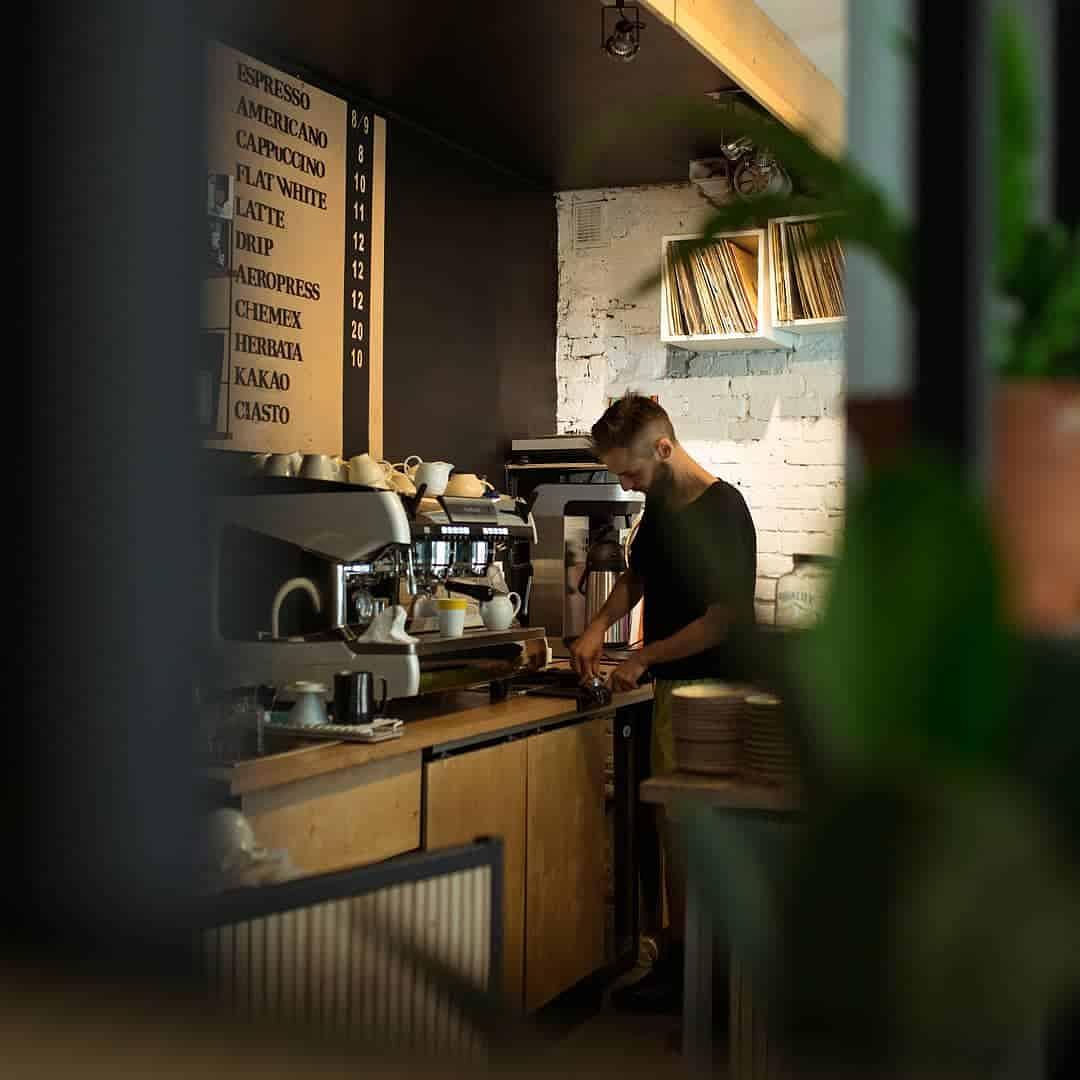 cafe rozrusznik by EUROPEAN_COFFEE_TRIP
