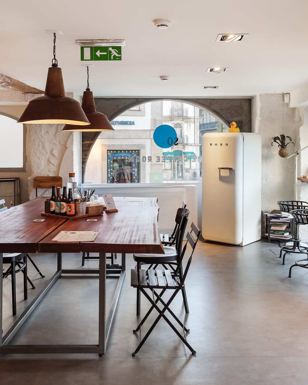 Café Coup - The Feeting Room by EUROPEAN_COFFEE_TRIP