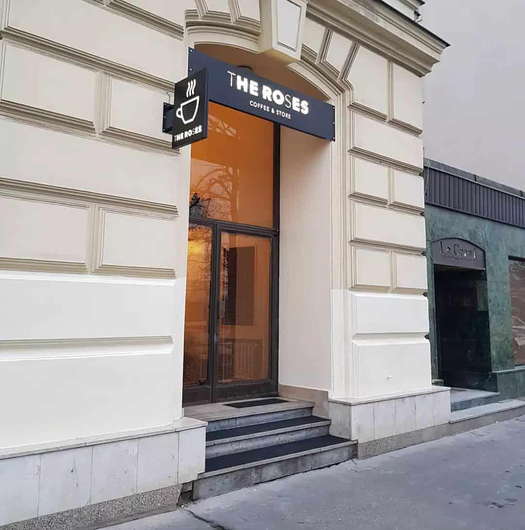 The Roses Benešova - Specialty coffee Espresso Bar by EUROPEAN_COFFEE_TRIP