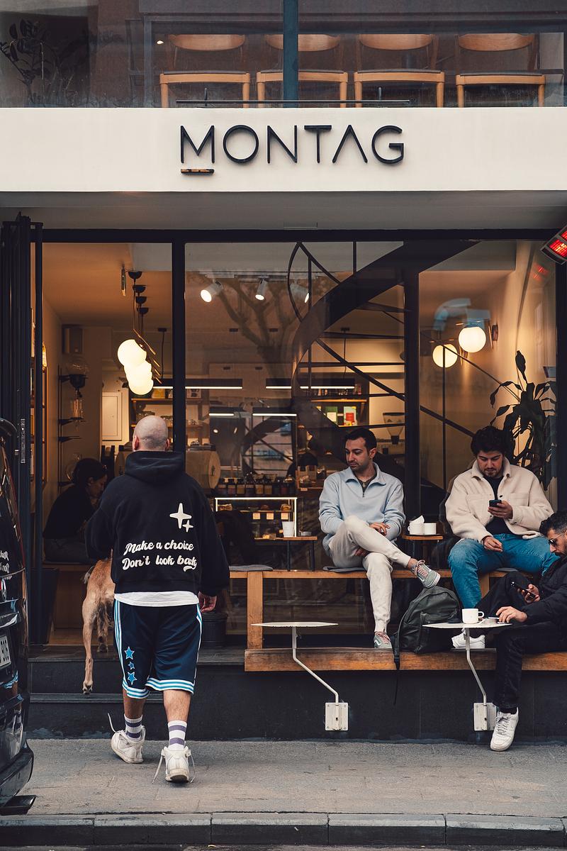 Montag Coffee Bomonti, fotoğraf 1 / 2